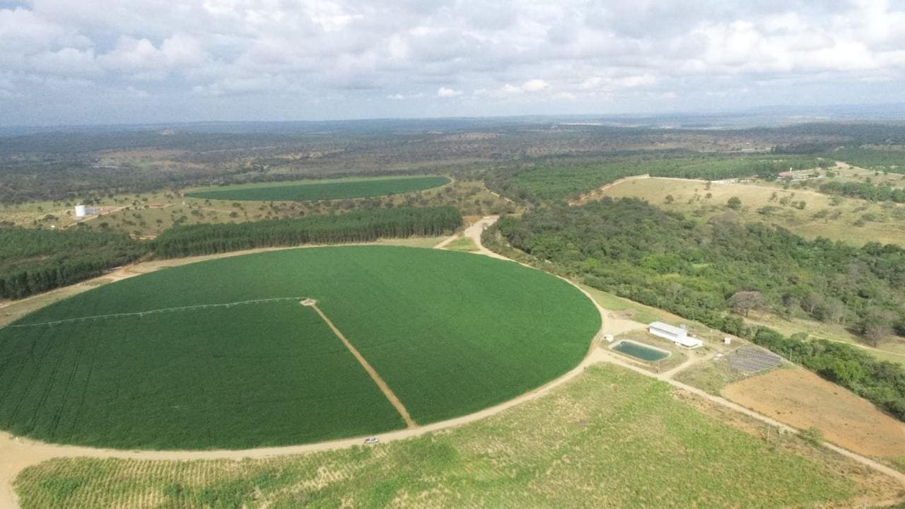 Origination infrastructure — Center-pivot irrigation · Brazil
